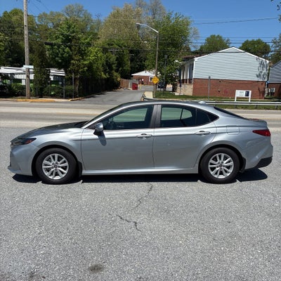 2026 Toyota CAMRY LE