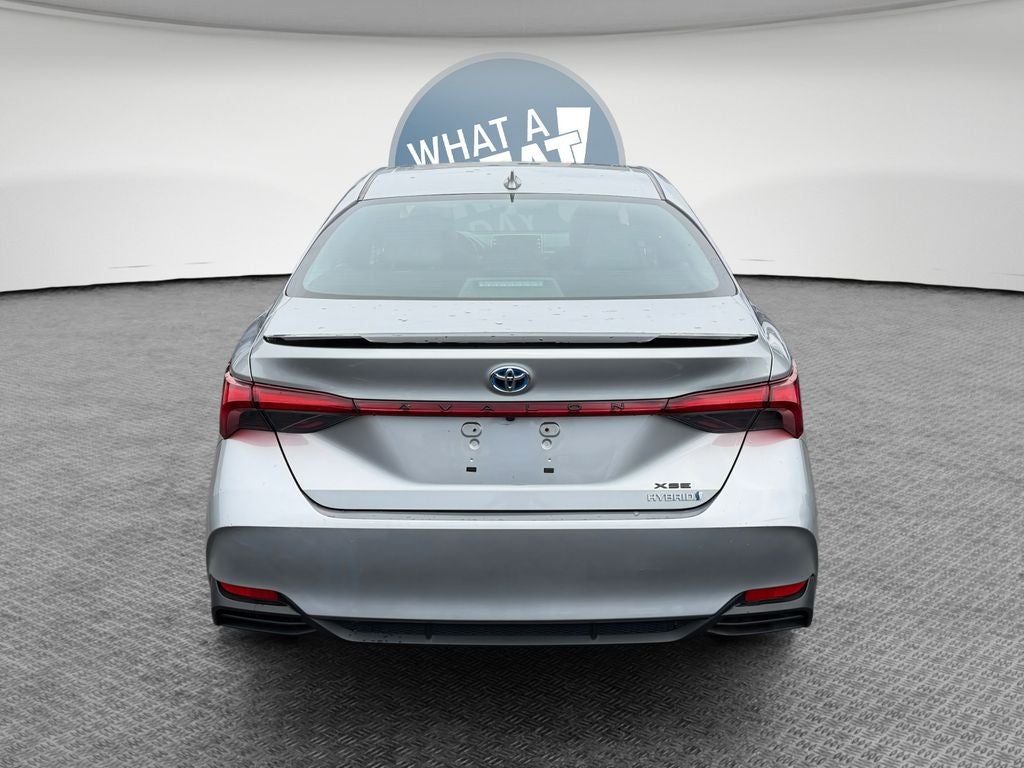 2021 Toyota Avalon Hybrid XSE