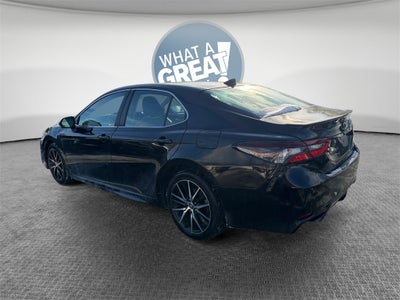2023 Toyota CAMRY SE