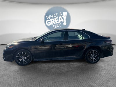 2023 Toyota CAMRY SE