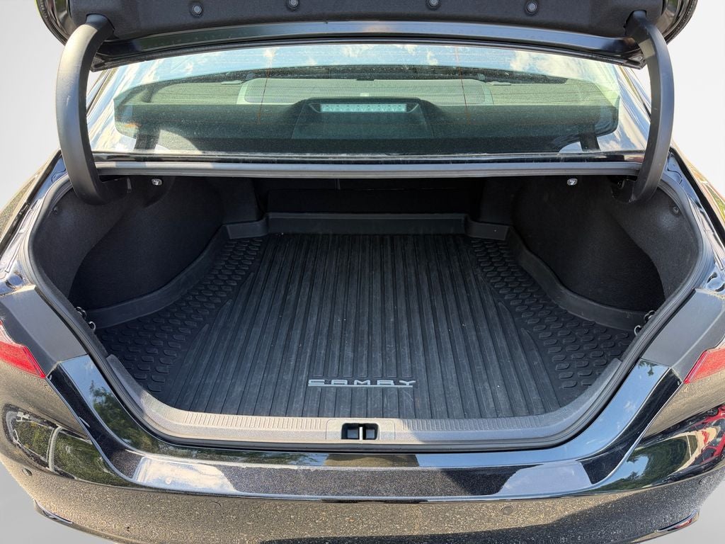 2022 Toyota Camry XSE AWD