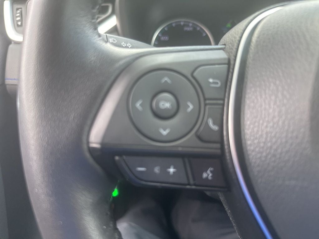 2022 Toyota RAV4 HYBRID SE