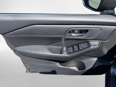 2026 Nissan Rogue SL