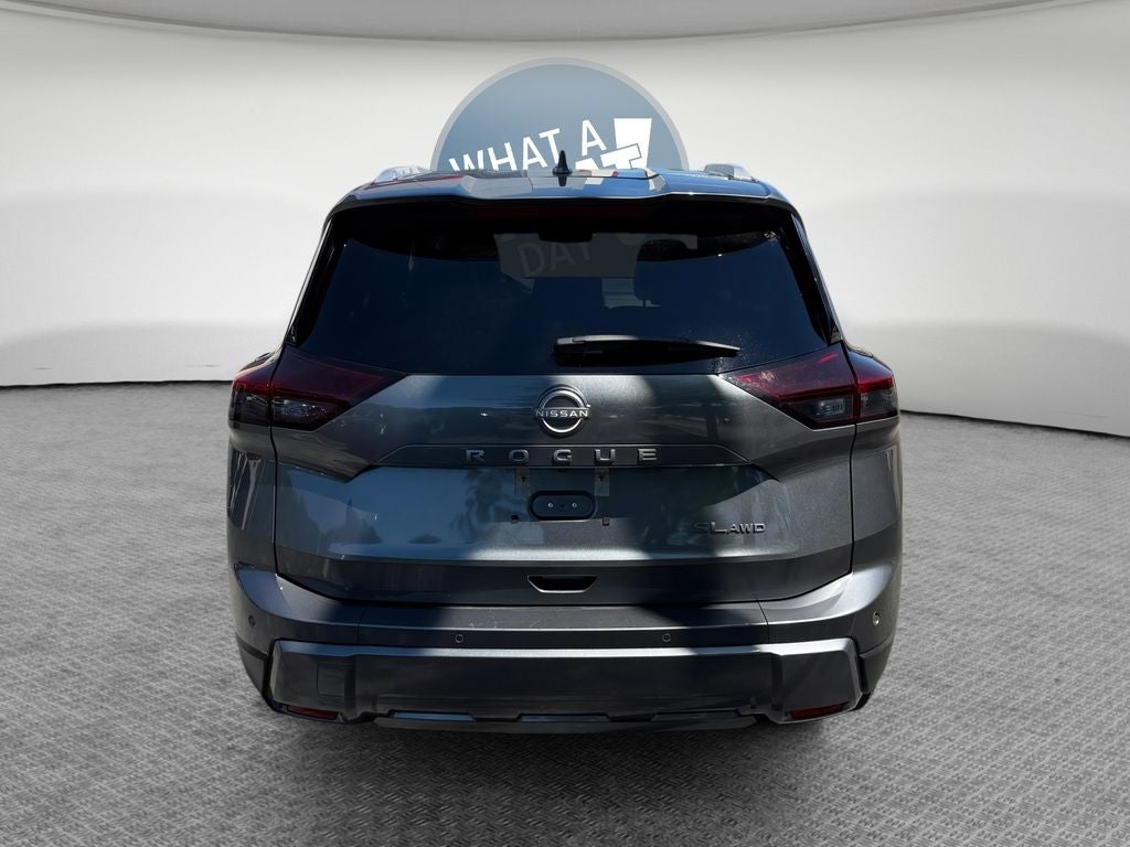 2026 Nissan Rogue SL