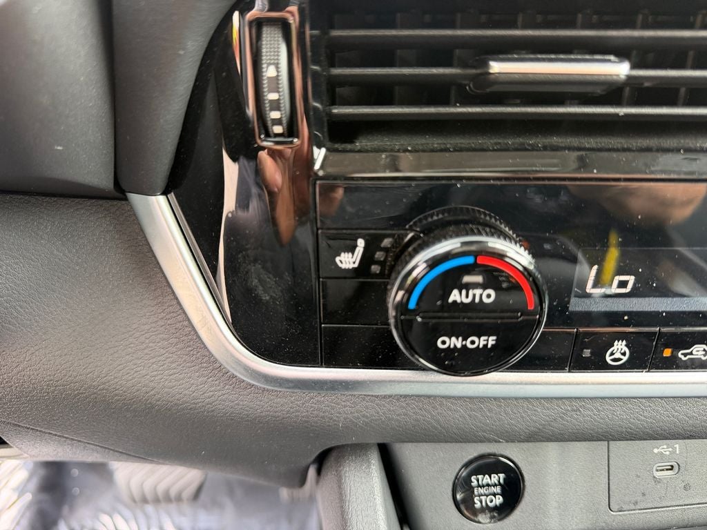 2026 Nissan Rogue SL