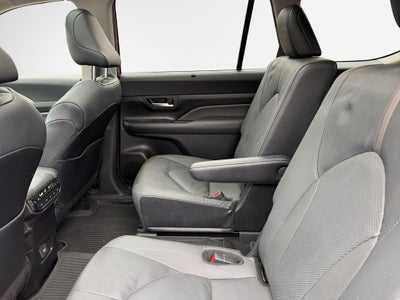 2024 Toyota GRAND HIGHLANDER Platinum