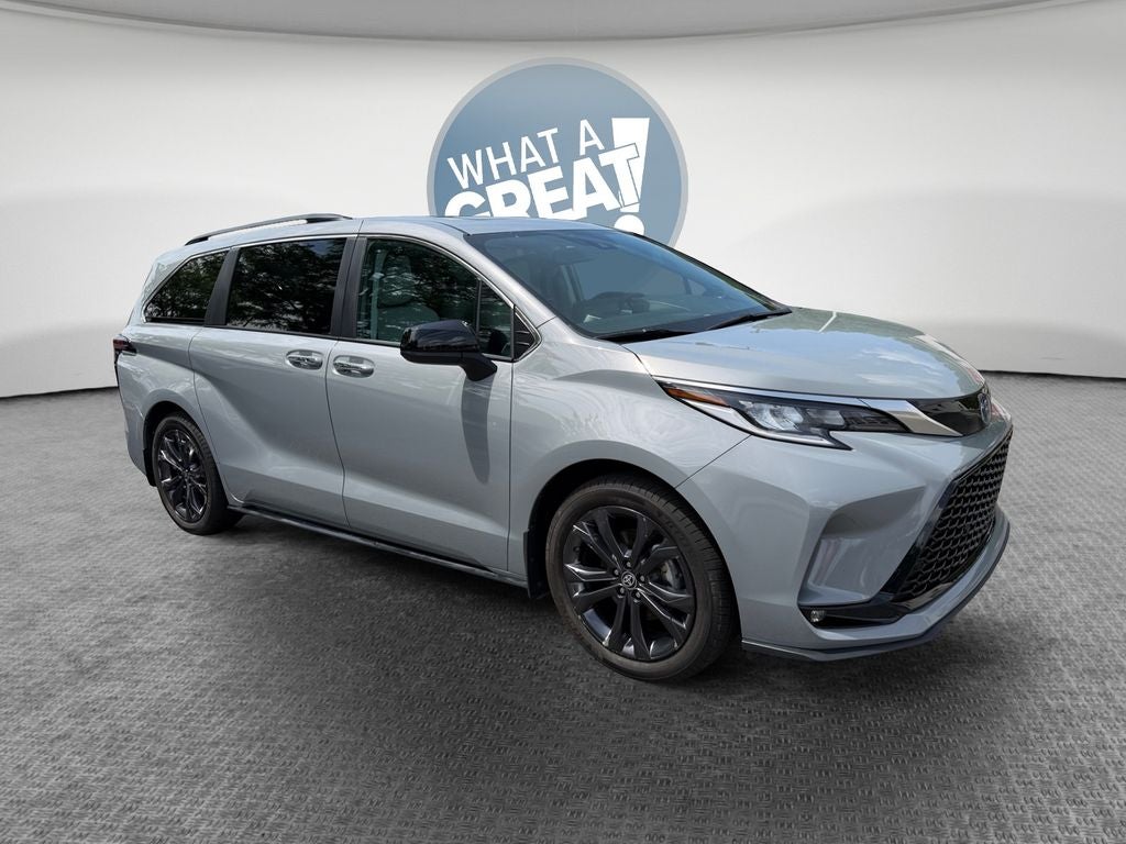 2024 Toyota Sienna XSE 7 Passenger