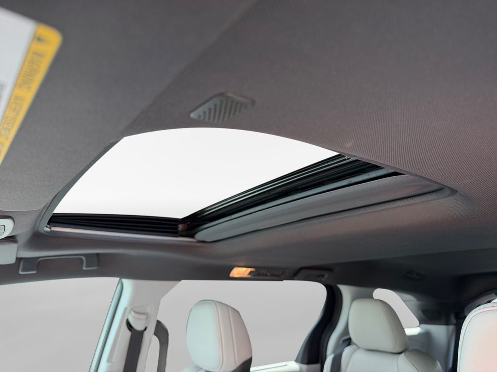 2024 Toyota Sienna XSE 7 Passenger