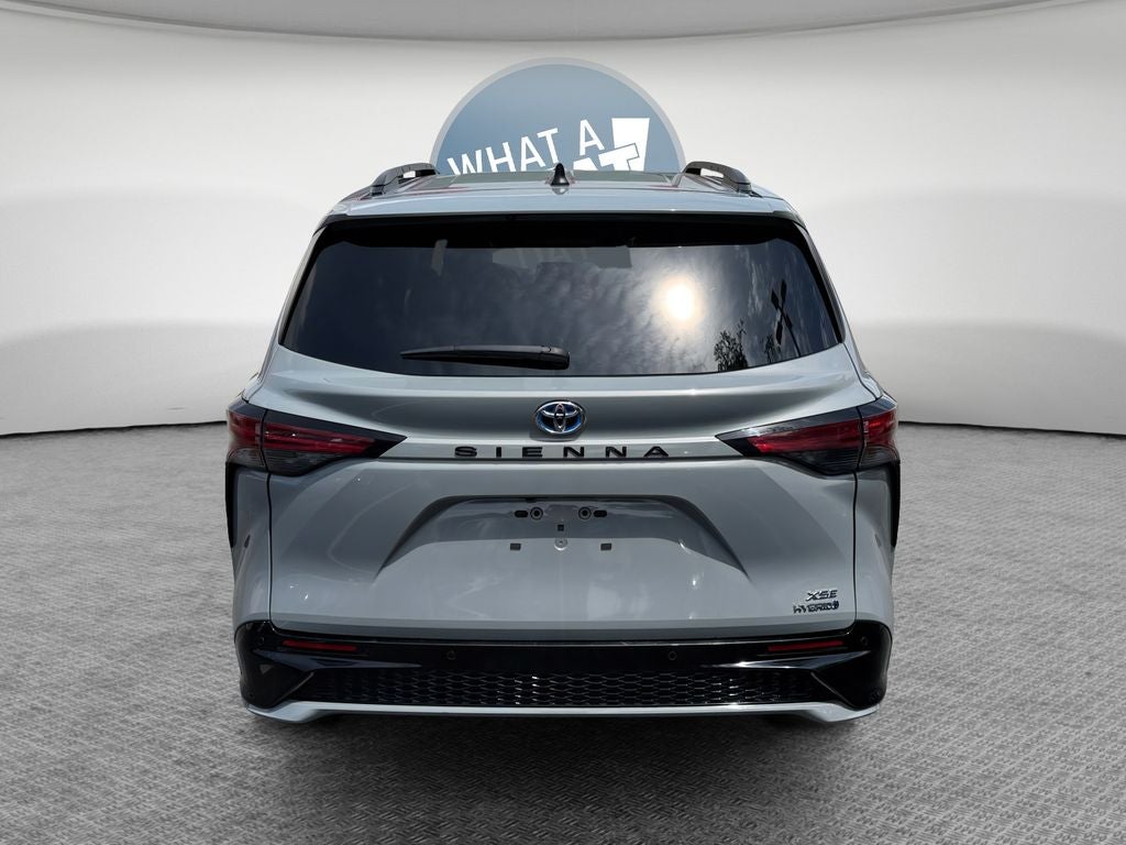 2024 Toyota Sienna XSE 7 Passenger