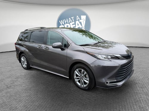 2023 Toyota SIENNA XLE AWD XLE 7 Passenger