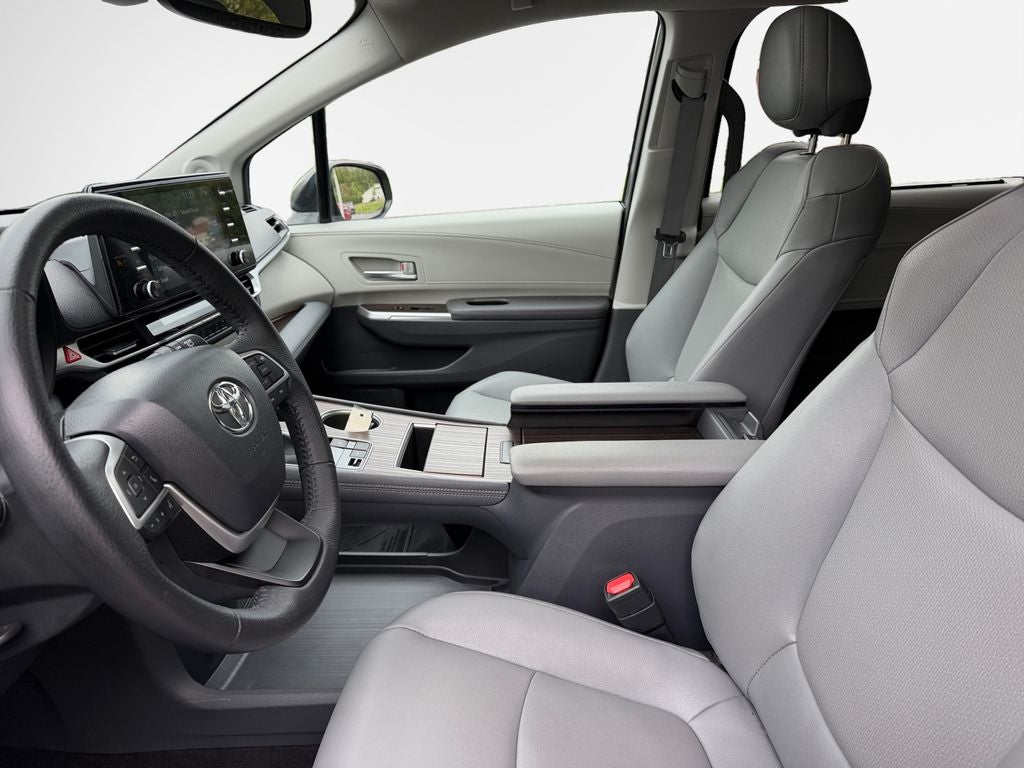 2023 Toyota SIENNA XLE AWD XLE 7 Passenger