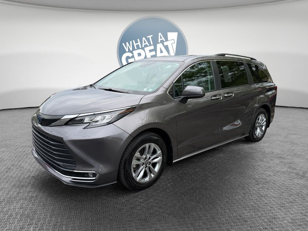 2023 Toyota SIENNA XLE AWD XLE 7 Passenger