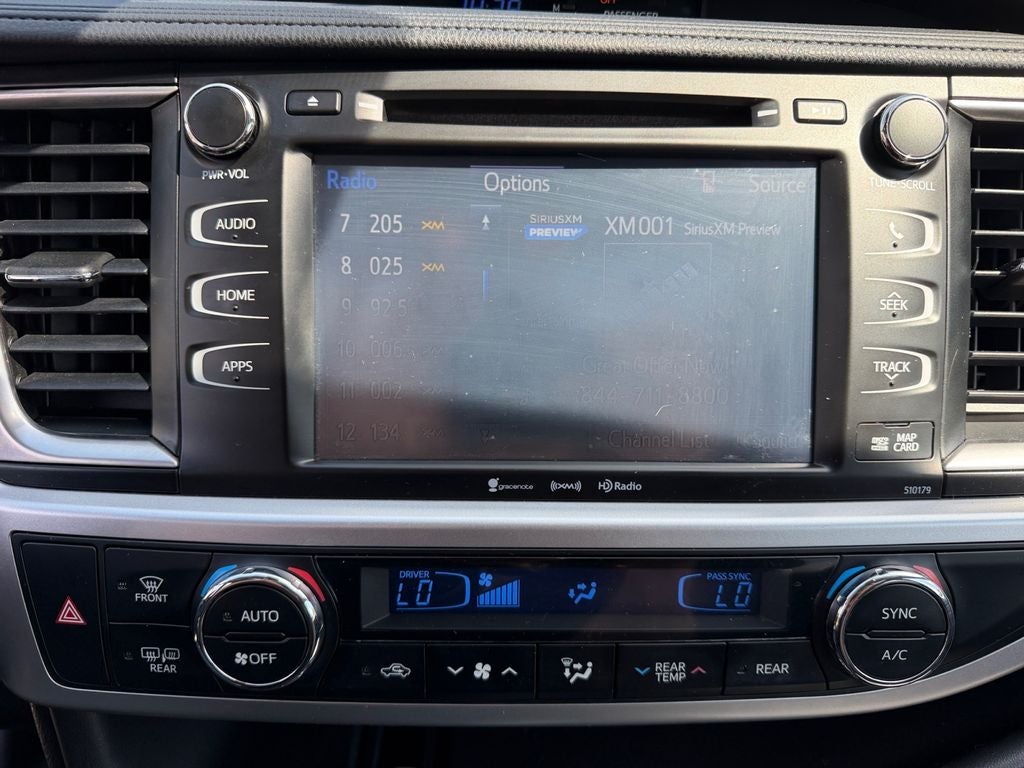 2018 Toyota Highlander SE