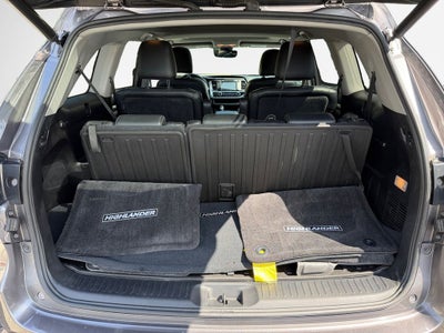 2018 Toyota Highlander SE