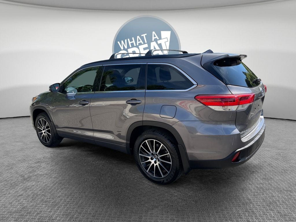 2018 Toyota Highlander SE