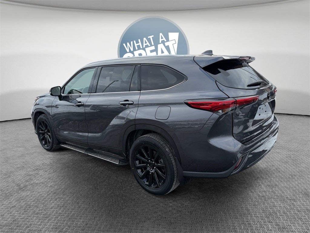 2023 Toyota HIGHLANDER Limited