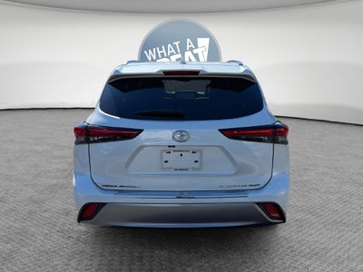 2023 Toyota Highlander Platinum