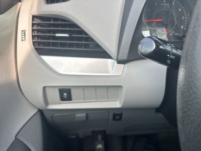 2017 Toyota SIENNA LE 3.5L LE 8 Passenger