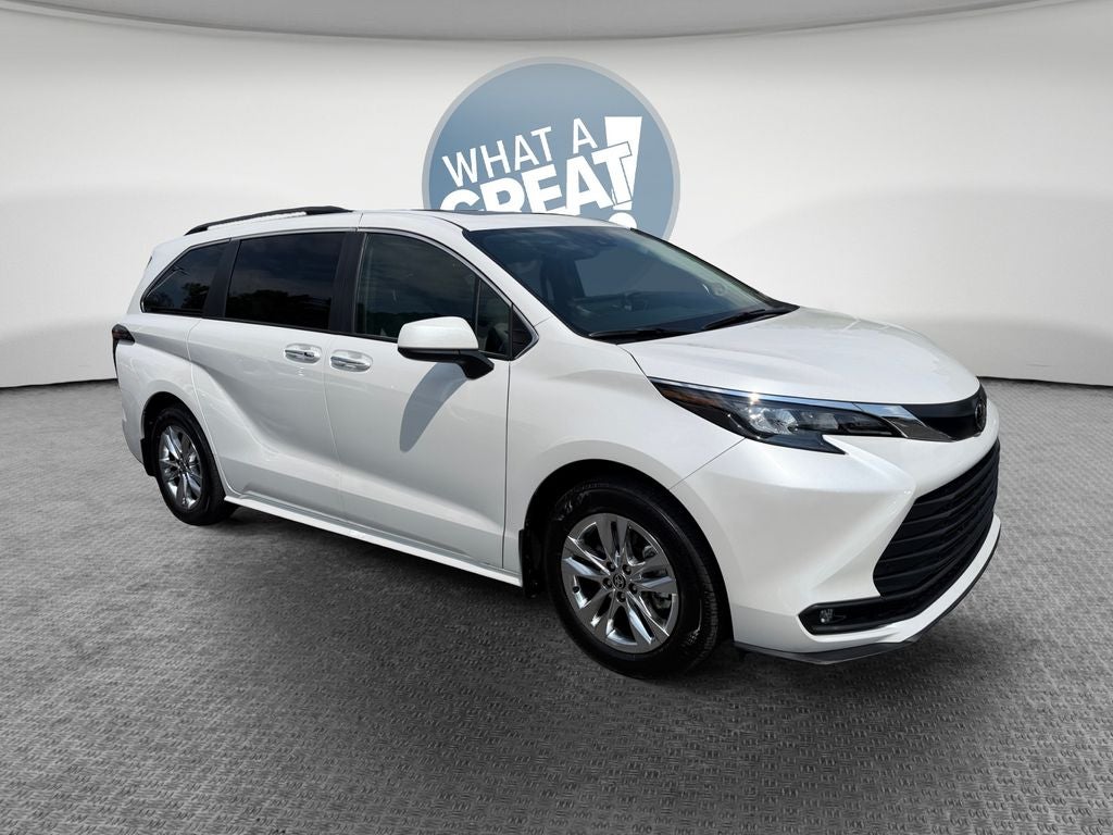 2026 Toyota Sienna XLE 7 Passenger