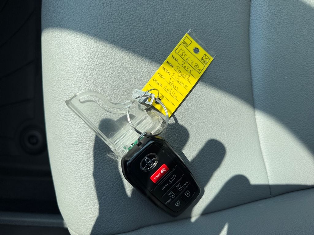 2026 Toyota Sienna XLE 7 Passenger