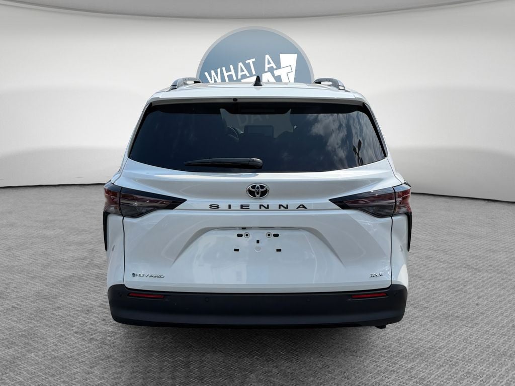 2026 Toyota Sienna XLE 7 Passenger