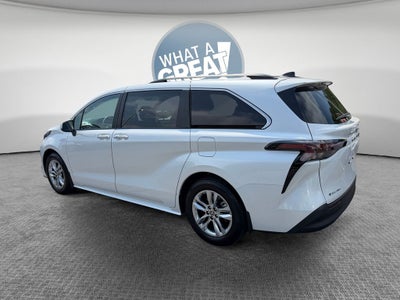 2026 Toyota Sienna XLE 7 Passenger