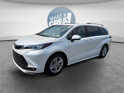 2026 Toyota Sienna XLE 7 Passenger