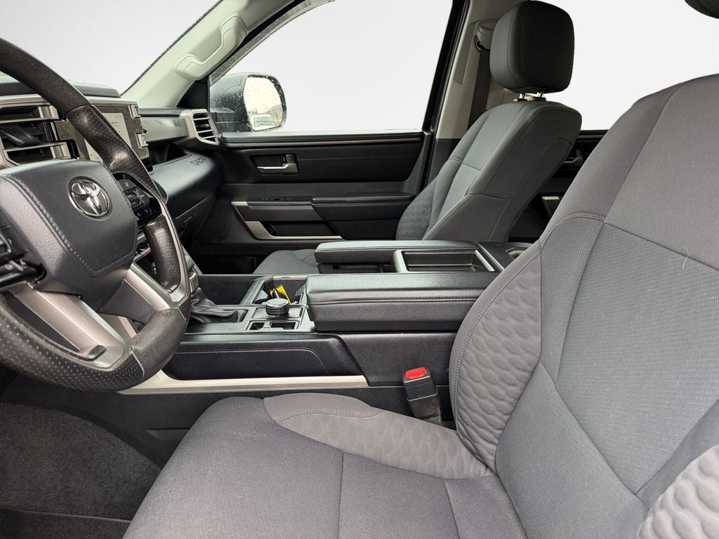 2023 Toyota TUNDRA 4X4 SR5