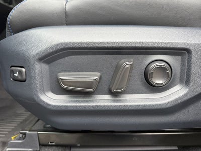 2026 Toyota Tundra Hybrid Platinum