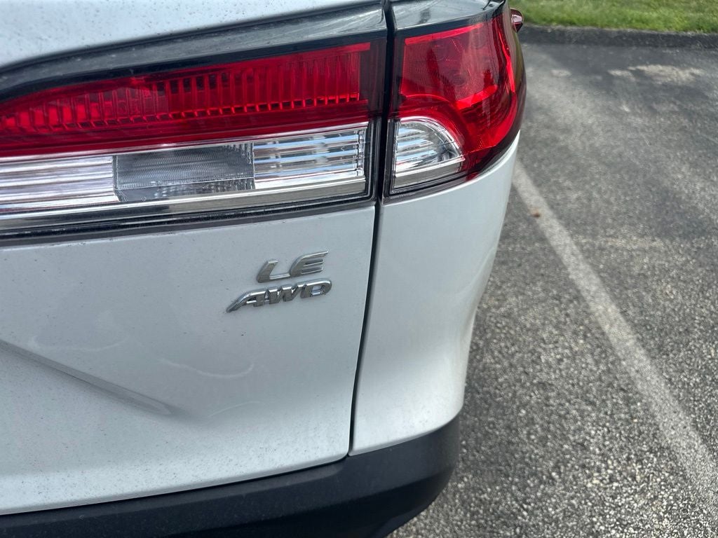 2023 Toyota Corolla Cross LE