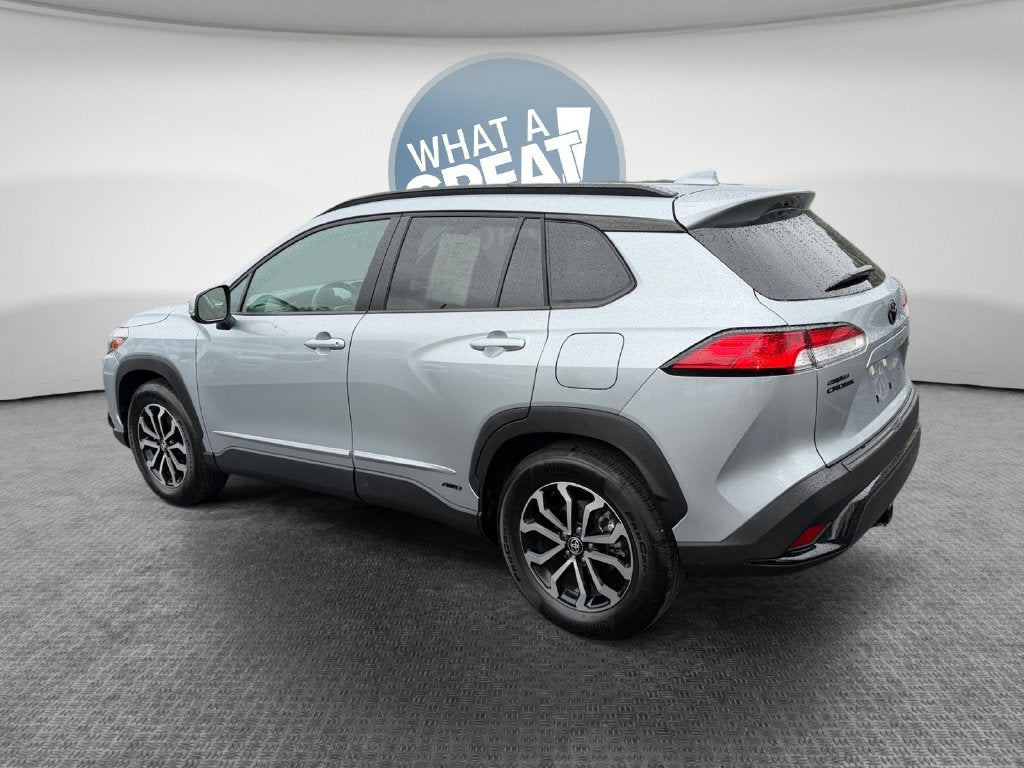 2024 Toyota Corolla Cross Hybrid SE