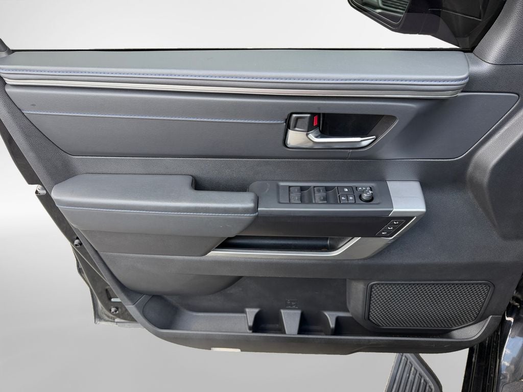 2025 Toyota Sequoia Platinum