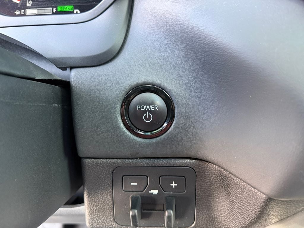 2025 Toyota Sequoia Platinum