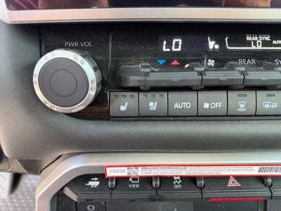 2025 Toyota Sequoia Platinum