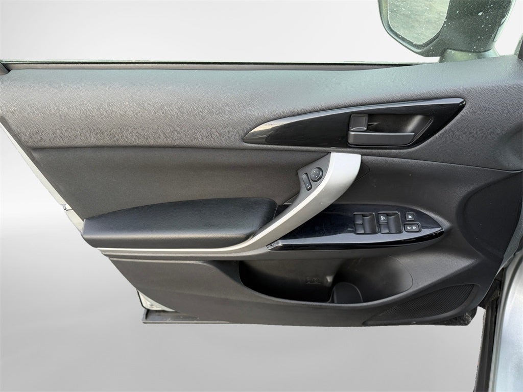 2024 Mitsubishi Eclipse Cross LE