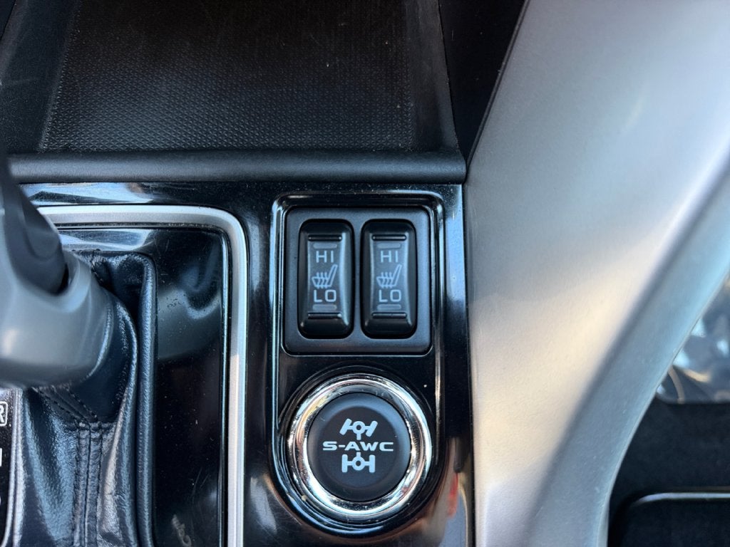 2025 Mitsubishi Eclipse Cross SE