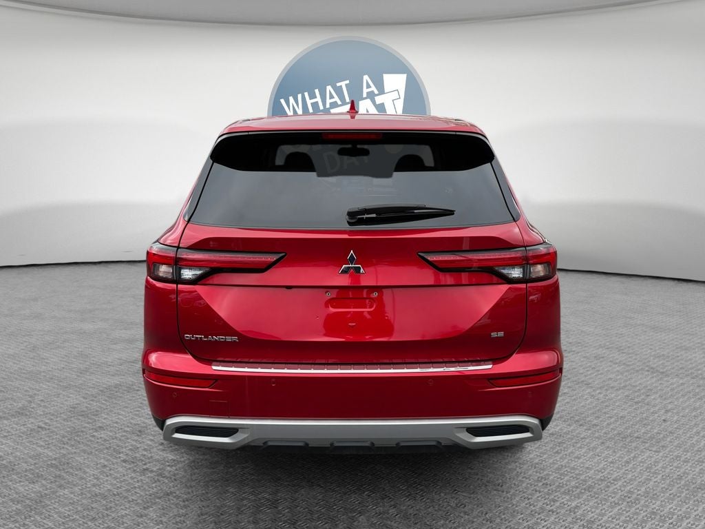 2024 Mitsubishi Outlander SE