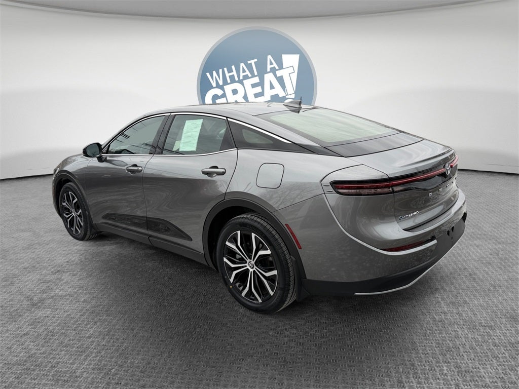 2024 Toyota CROWN XLE