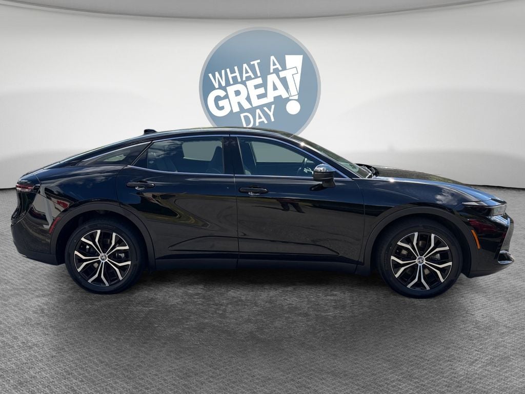 2024 Toyota Crown XLE