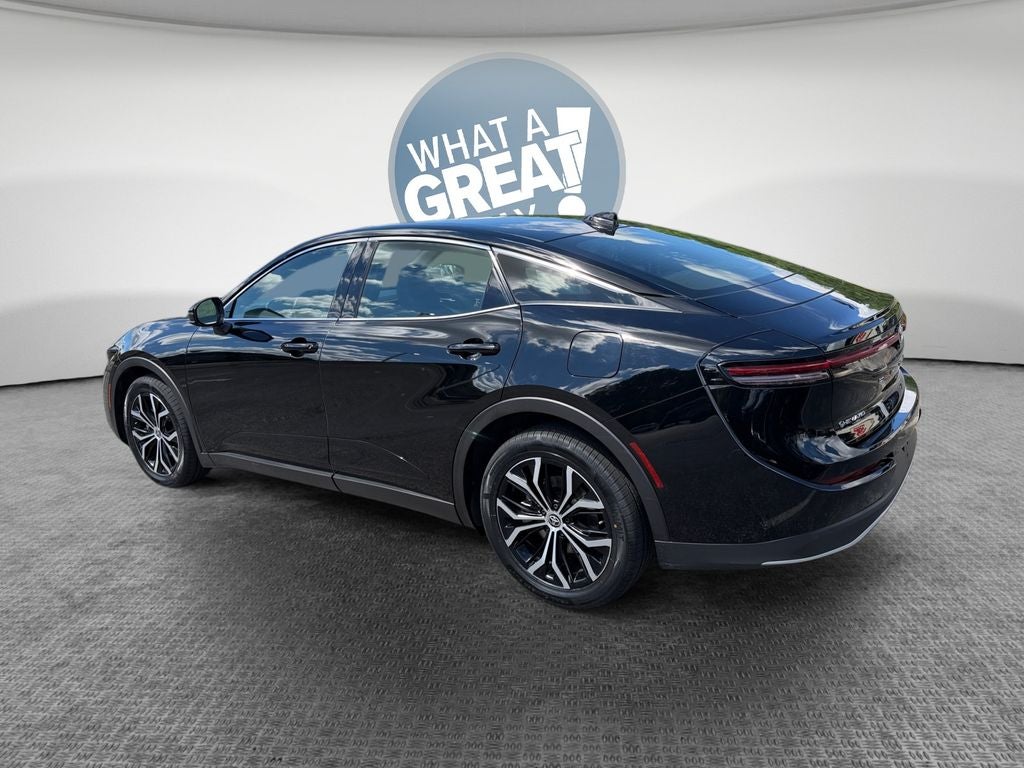 2024 Toyota Crown XLE