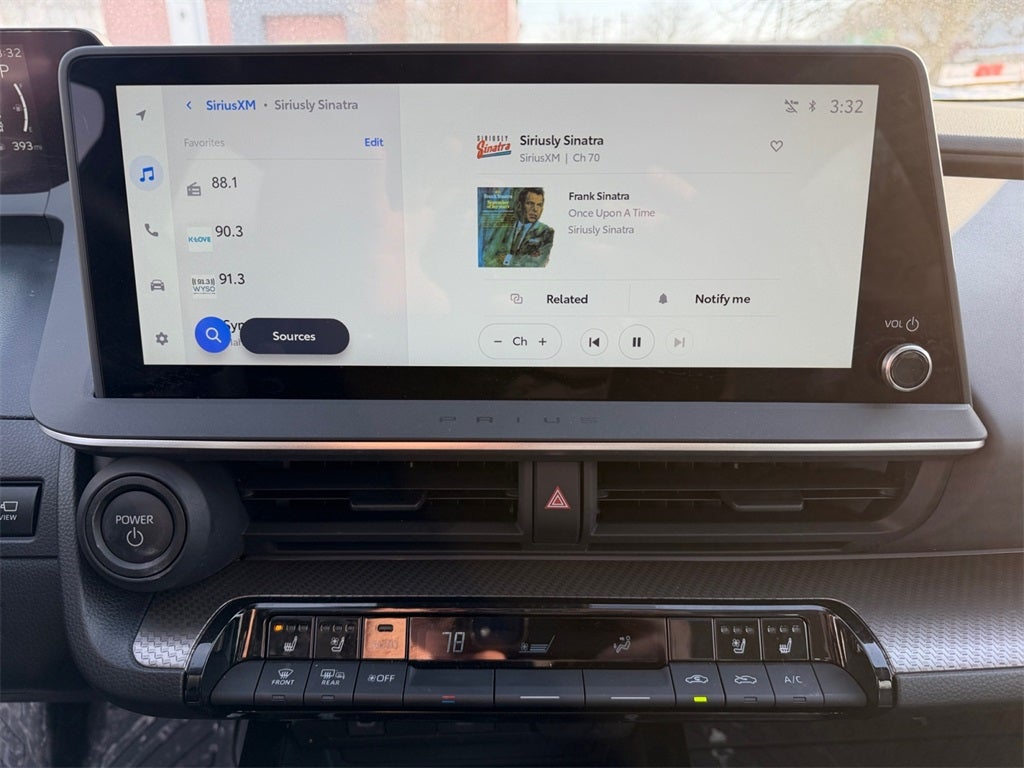 2024 Toyota PRIUS Limited ALL WHEEL DRIVE