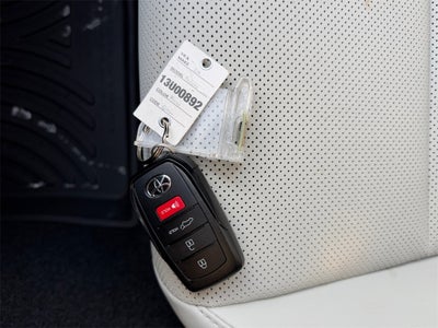 2024 Toyota PRIUS Limited ALL WHEEL DRIVE