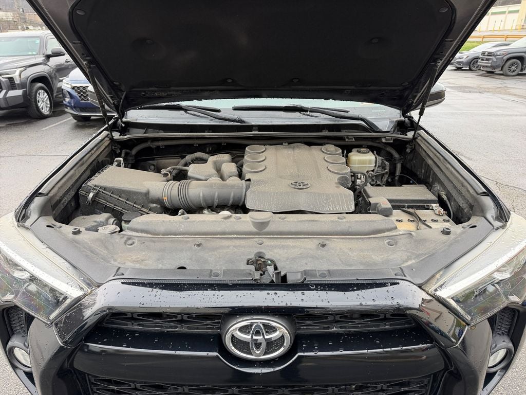 2018 Toyota 4RUNNER SR5