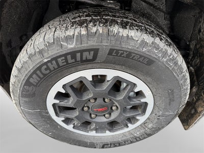 2025 Toyota 4RUNNER HYBRID TRD Off Road Premium