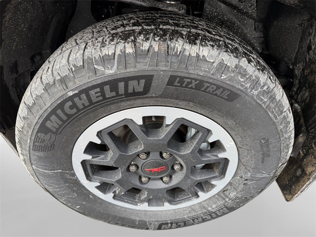 2025 Toyota 4RUNNER HYBRID TRD Off Road Premium