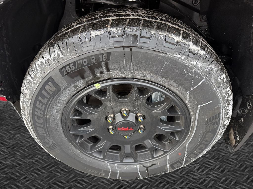 2025 Toyota 4RUNNER HYBRID TRD Off Road Premium