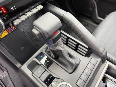 2025 Toyota 4RUNNER HYBRID TRD Off Road Premium