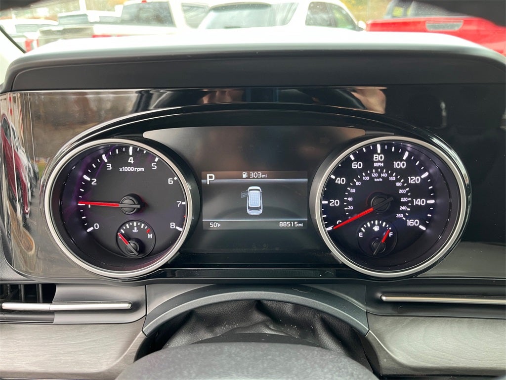 2022 Kia Carnival SX