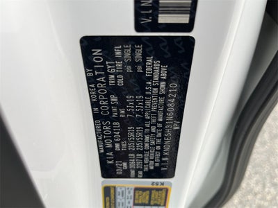 2022 Kia Carnival SX