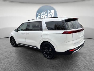 2022 Kia Carnival SX